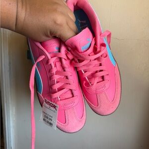 Puma Women’s Sneakers Pink and Blue: SIZE 9